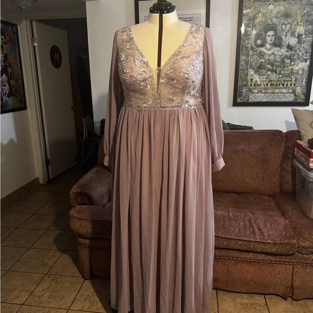Elegant Light Purple Dress